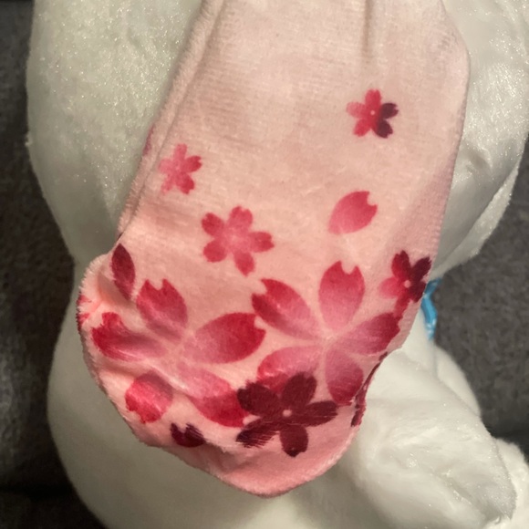 Cherry Blossom Sakura Cinnamoroll Plush (8”) - Picture 5 of 8